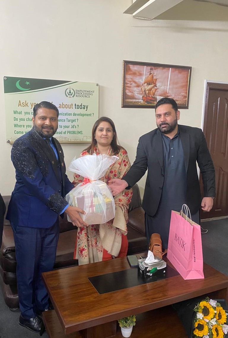 EPR News Gallery | PM Youth Programme Employment Promotion Expert Visits Employment Processing Resource